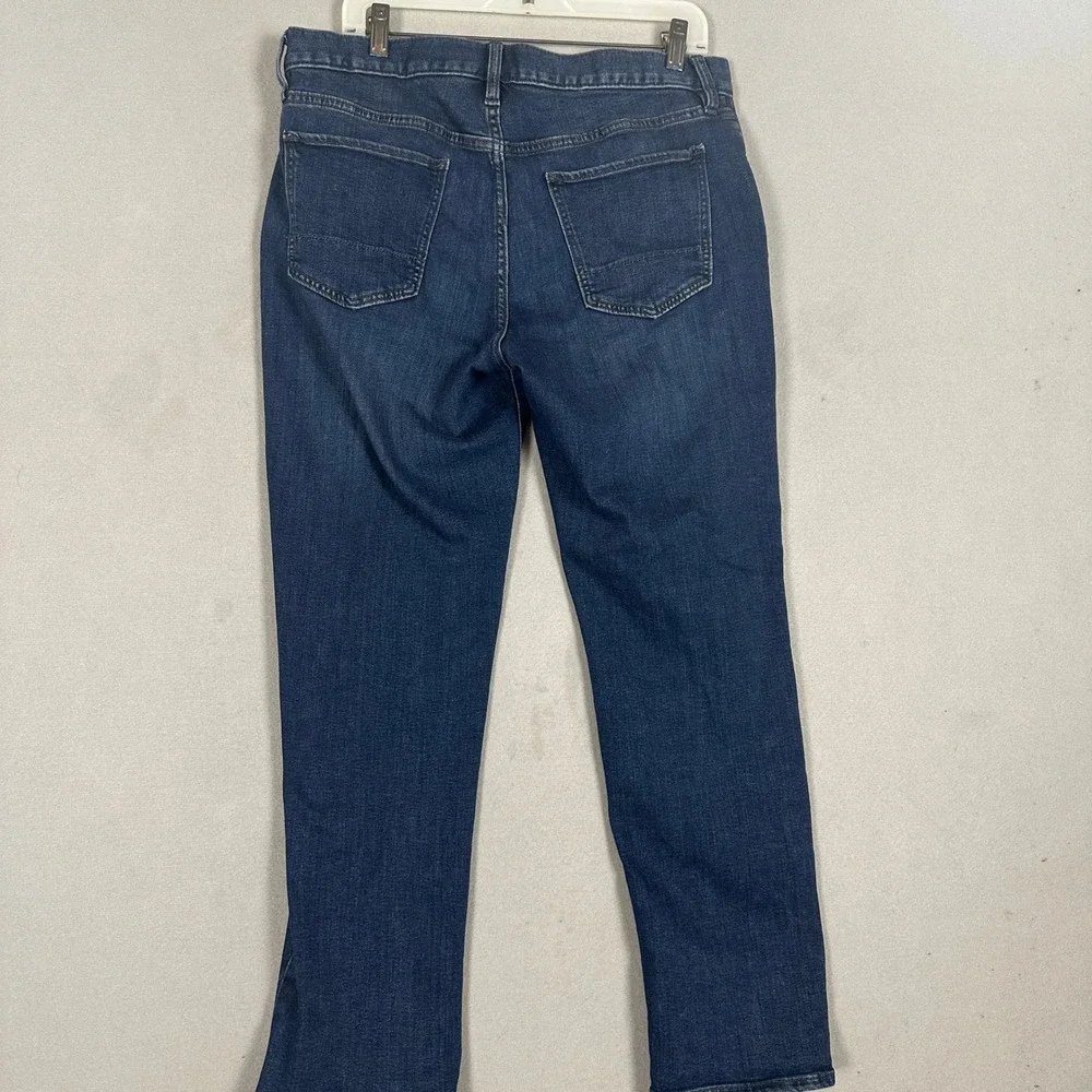 Banana Republic these travel
